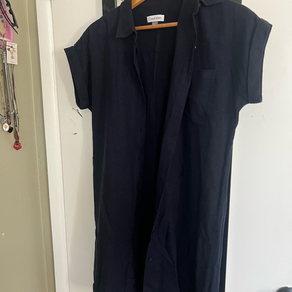 Calvin Klein Elegant Black Dress